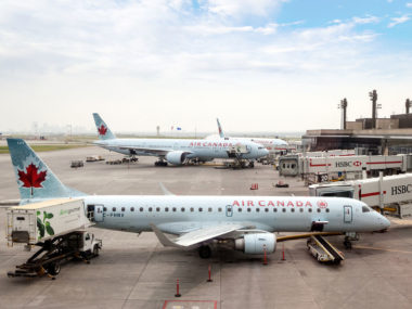 air canada plane tarmac